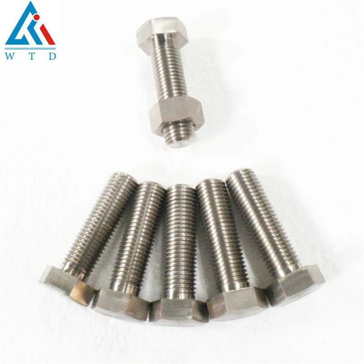 Perns hexagonals de titani Gr7 amb femelles